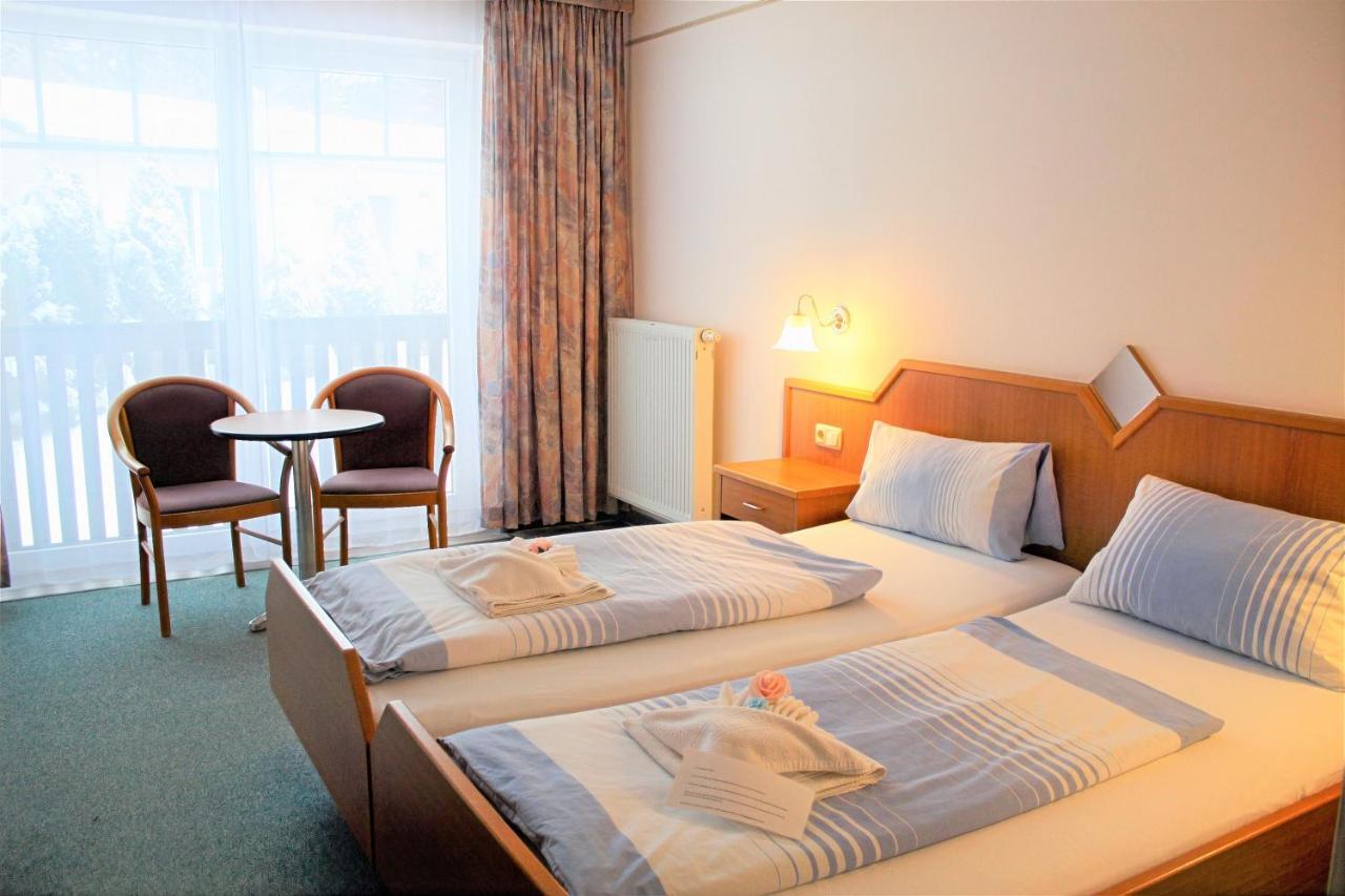 Waldhotel Feldbachtal Neuhaus am Rennweg Luaran gambar